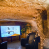 在诺丁汉的公寓内藏着一个地下洞穴